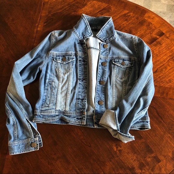 American Eagle Jean Jacket - Picture 1 of 9